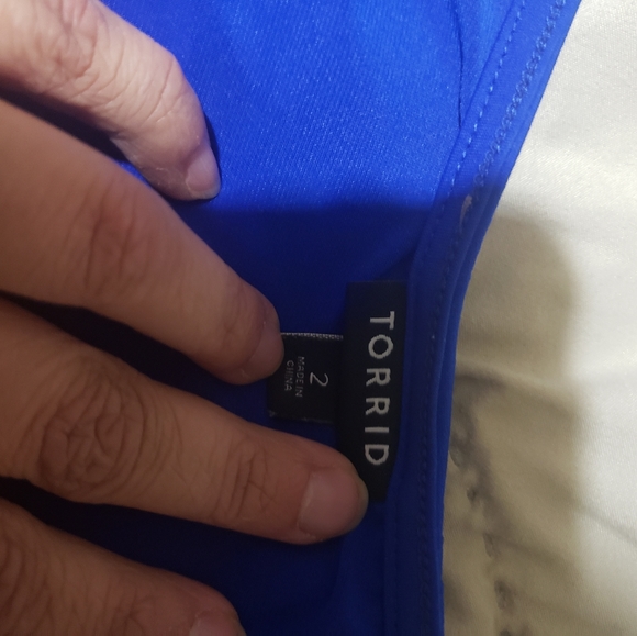 Torrid splice tank - Picture 5 of 6